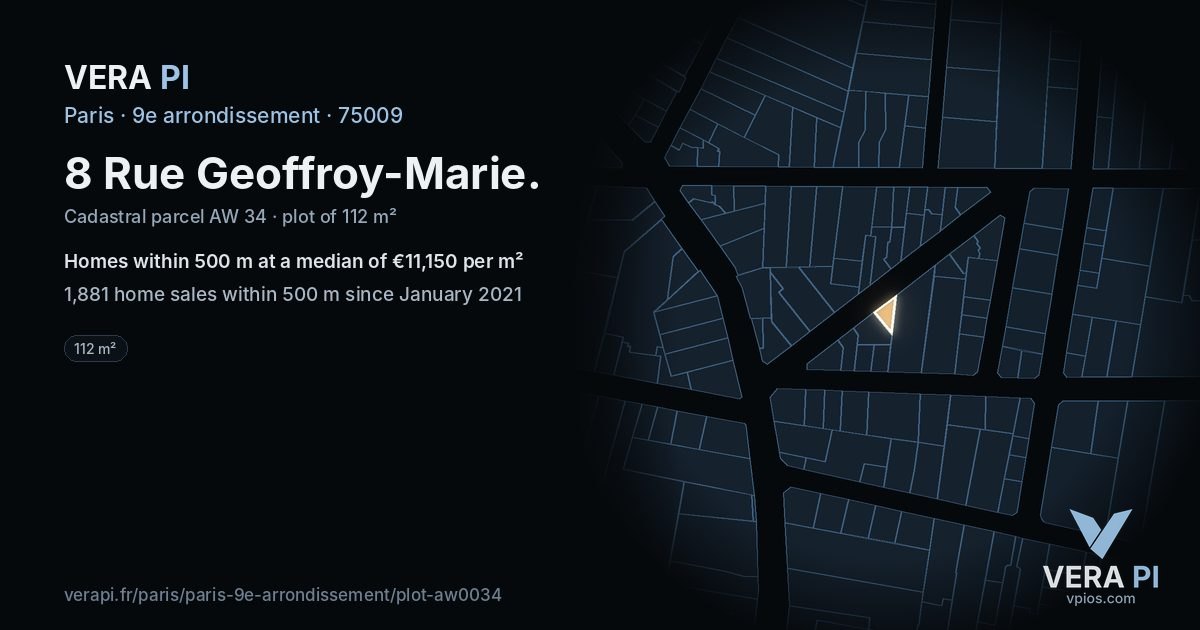 8 Rue Geoffroy-Marie, 9e arrondissement at night – the plot lit, the parcels around coloured by the prices near them