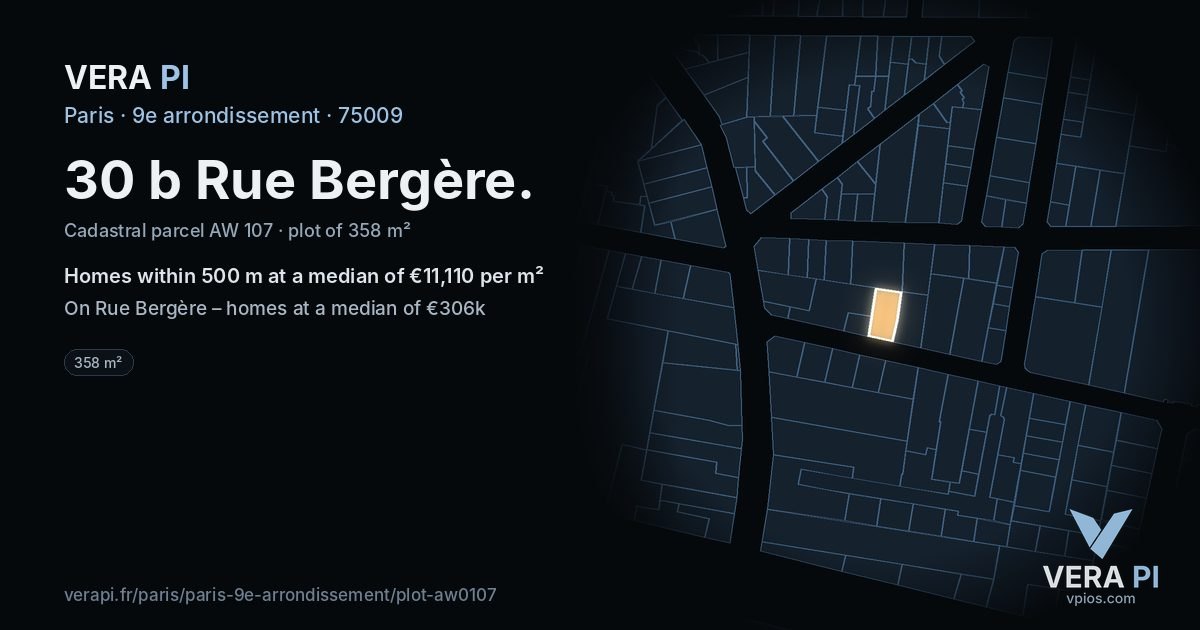 30 b Rue Bergère, 9e arrondissement at night – the plot lit, the parcels around coloured by the prices near them