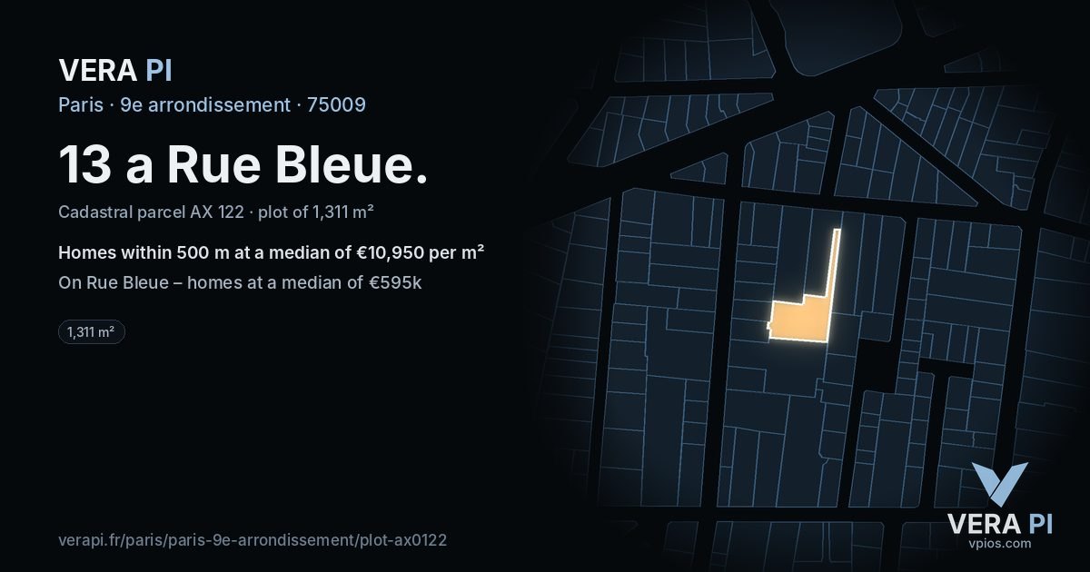13 a Rue Bleue, 9e arrondissement at night – the plot lit, the parcels around coloured by the prices near them