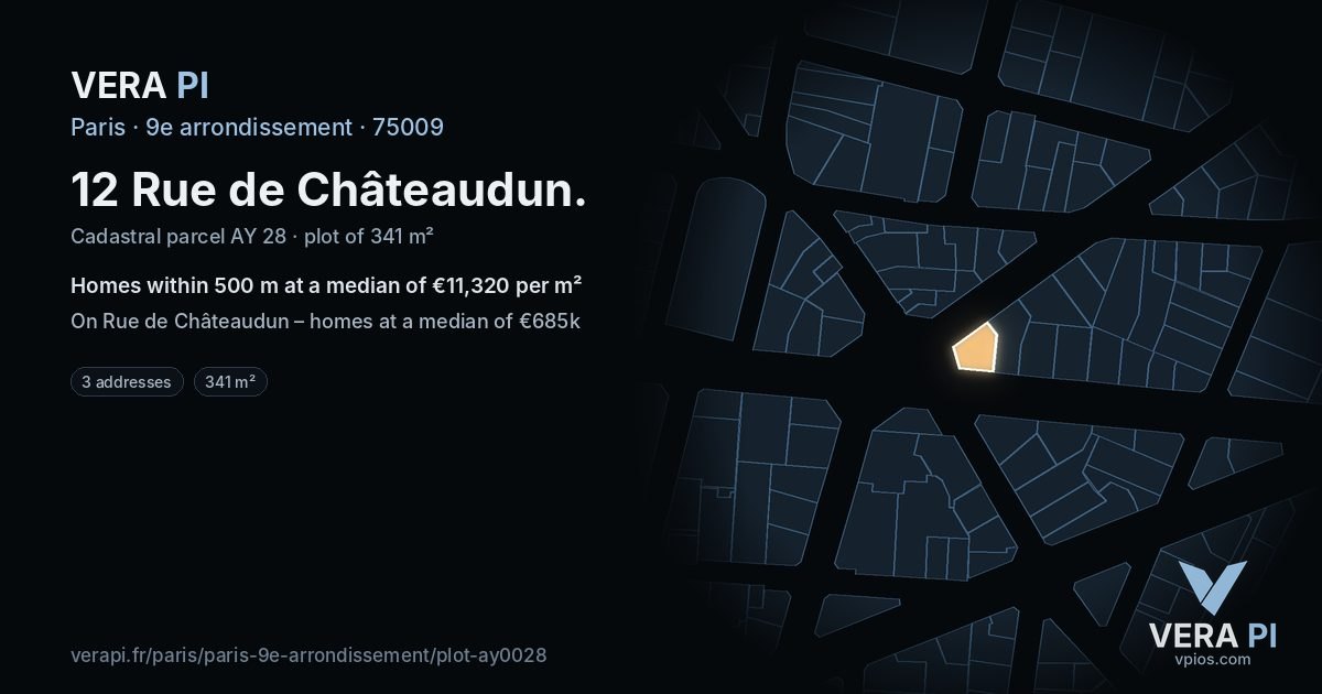 12 Rue de Châteaudun, 9e arrondissement at night – the plot lit, the parcels around coloured by the prices near them