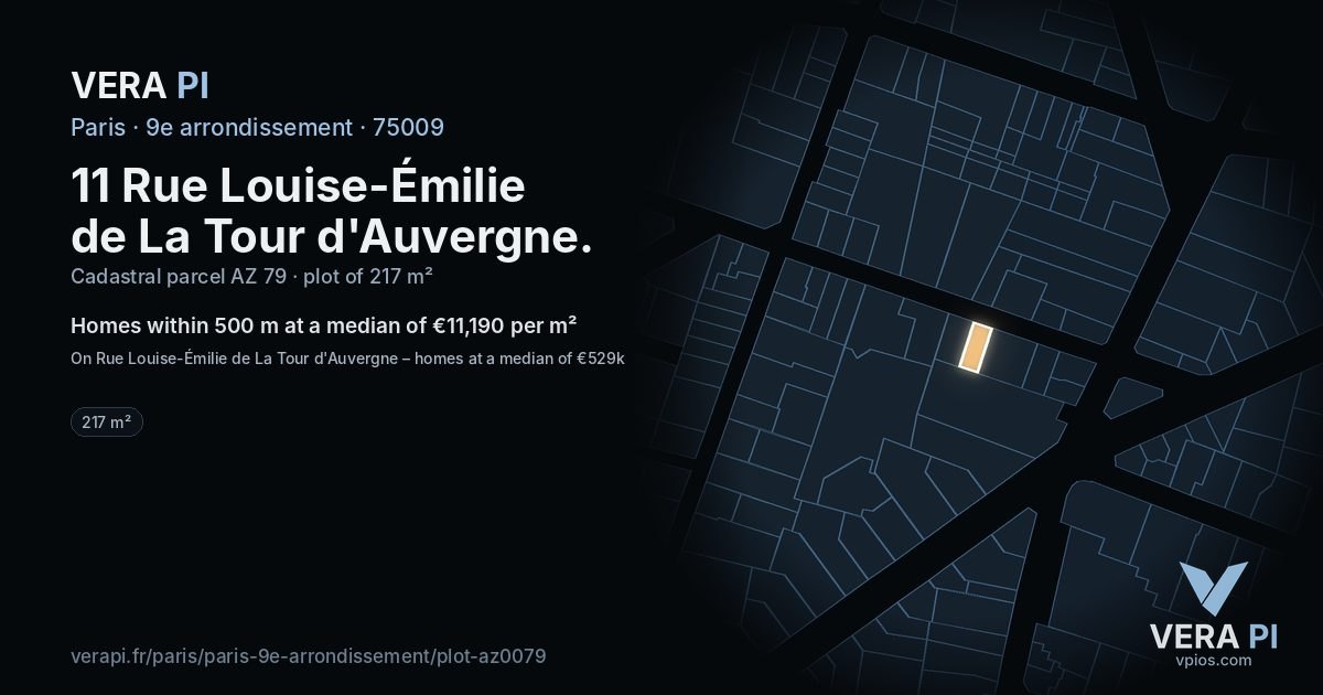 11 Rue Louise-Émilie de La Tour d'Auvergne, 9e arrondissement at night – the plot lit, the parcels around coloured by the prices near them