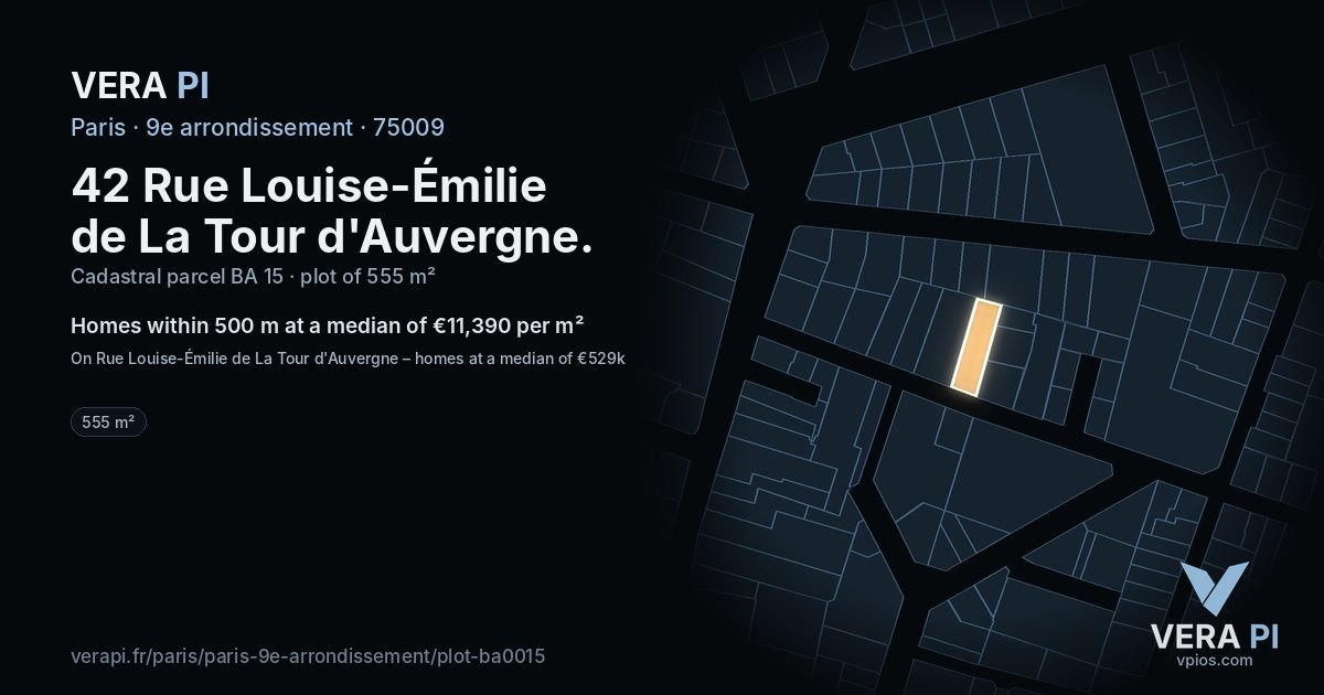 42 Rue Louise-Émilie de La Tour d'Auvergne, 9e arrondissement at night – the plot lit, the parcels around coloured by the prices near them
