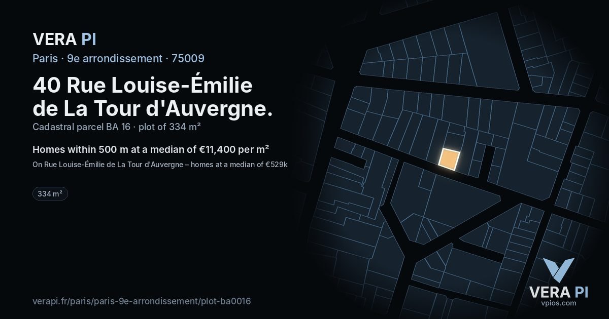 40 Rue Louise-Émilie de La Tour d'Auvergne, 9e arrondissement at night – the plot lit, the parcels around coloured by the prices near them
