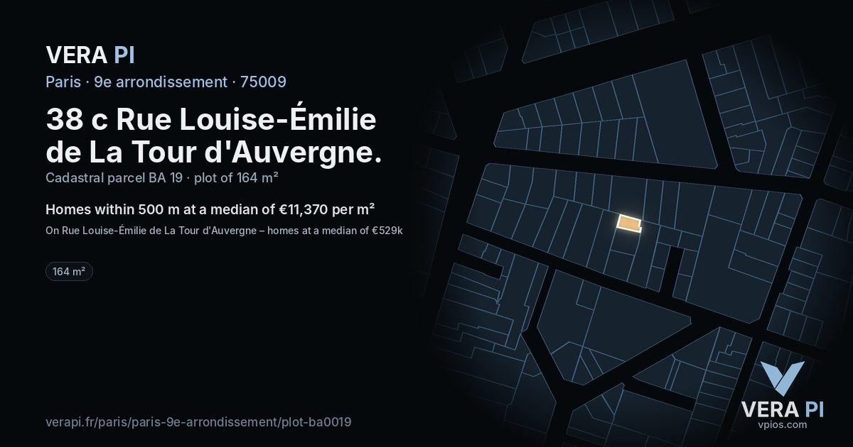 38 c Rue Louise-Émilie de La Tour d'Auvergne, 9e arrondissement at night – the plot lit, the parcels around coloured by the prices near them