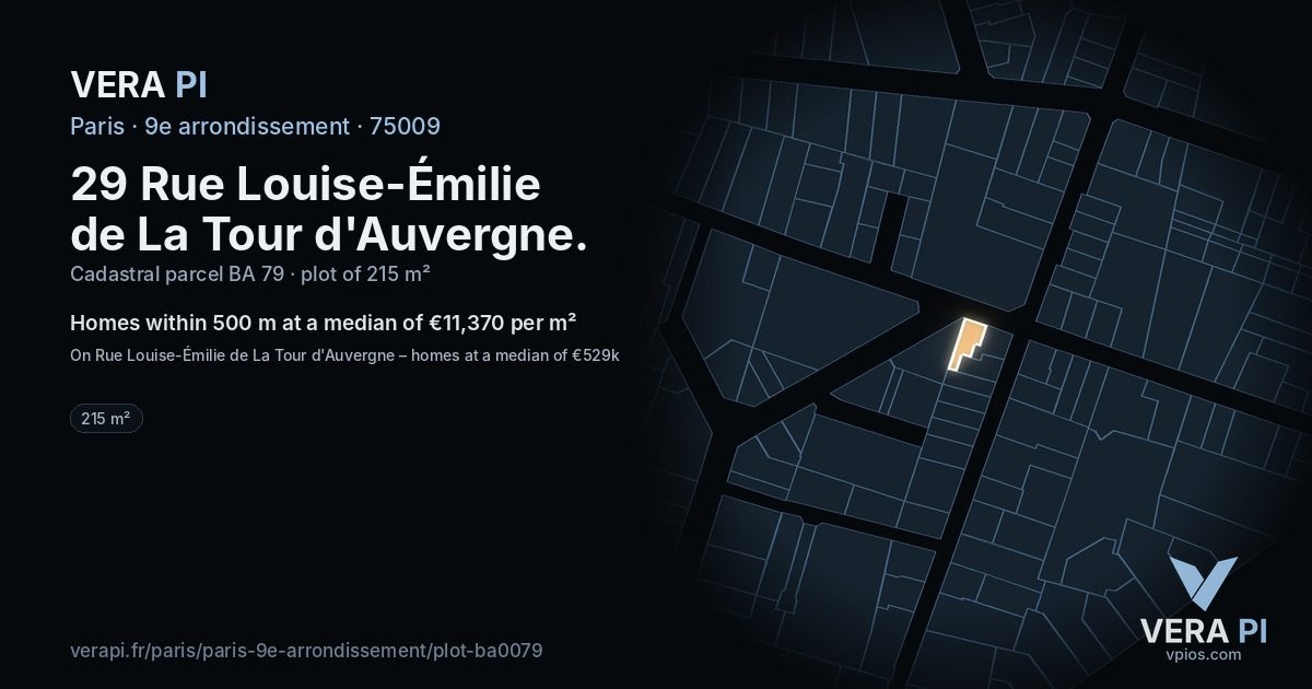 29 Rue Louise-Émilie de La Tour d'Auvergne, 9e arrondissement at night – the plot lit, the parcels around coloured by the prices near them
