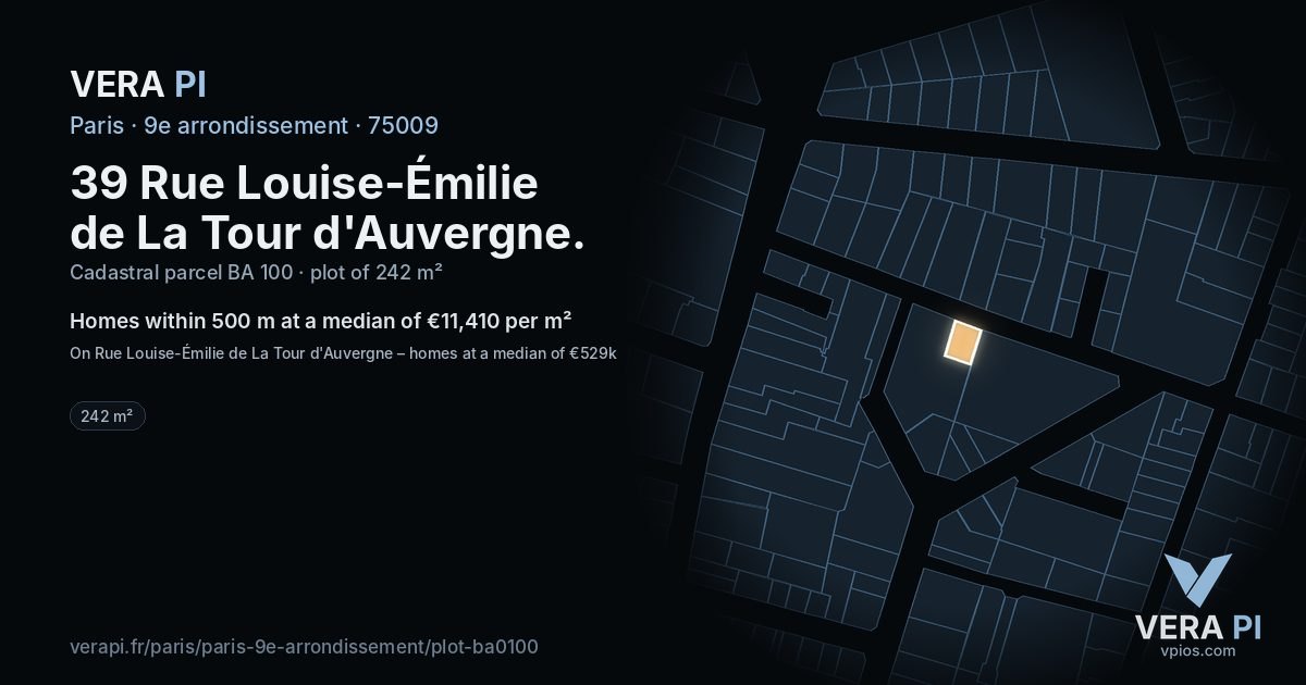 39 Rue Louise-Émilie de La Tour d'Auvergne, 9e arrondissement at night – the plot lit, the parcels around coloured by the prices near them