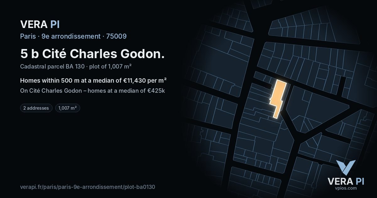 5 b Cité Charles Godon, 9e arrondissement at night – the plot lit, the parcels around coloured by the prices near them