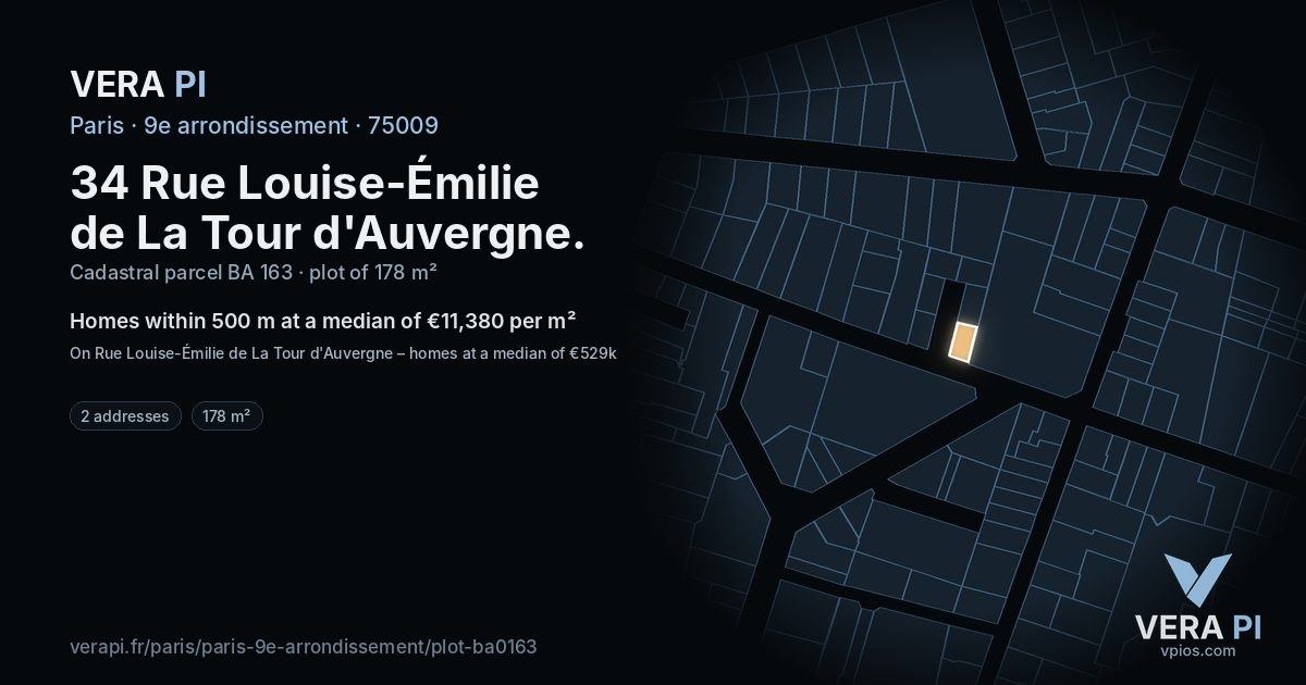 34 Rue Louise-Émilie de La Tour d'Auvergne, 9e arrondissement at night – the plot lit, the parcels around coloured by the prices near them