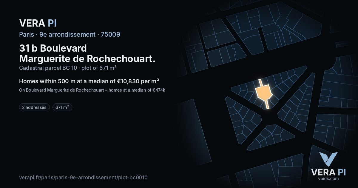 31 b Boulevard Marguerite de Rochechouart, 9e arrondissement at night – the plot lit, the parcels around coloured by the prices near them