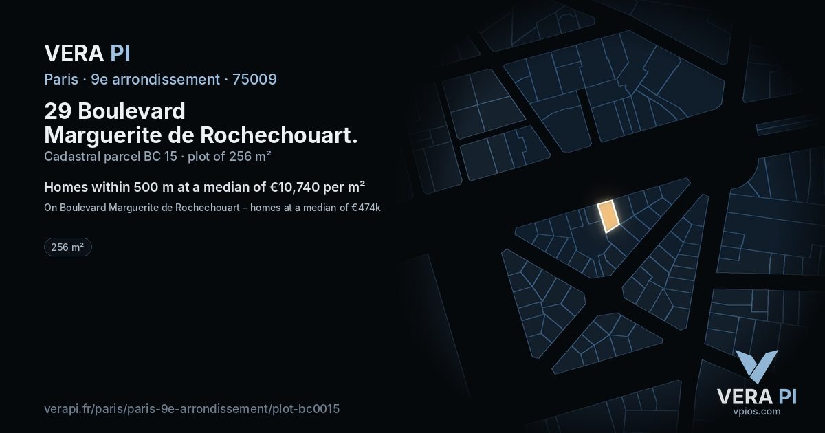 29 Boulevard Marguerite de Rochechouart, 9e arrondissement at night – the plot lit, the parcels around coloured by the prices near them