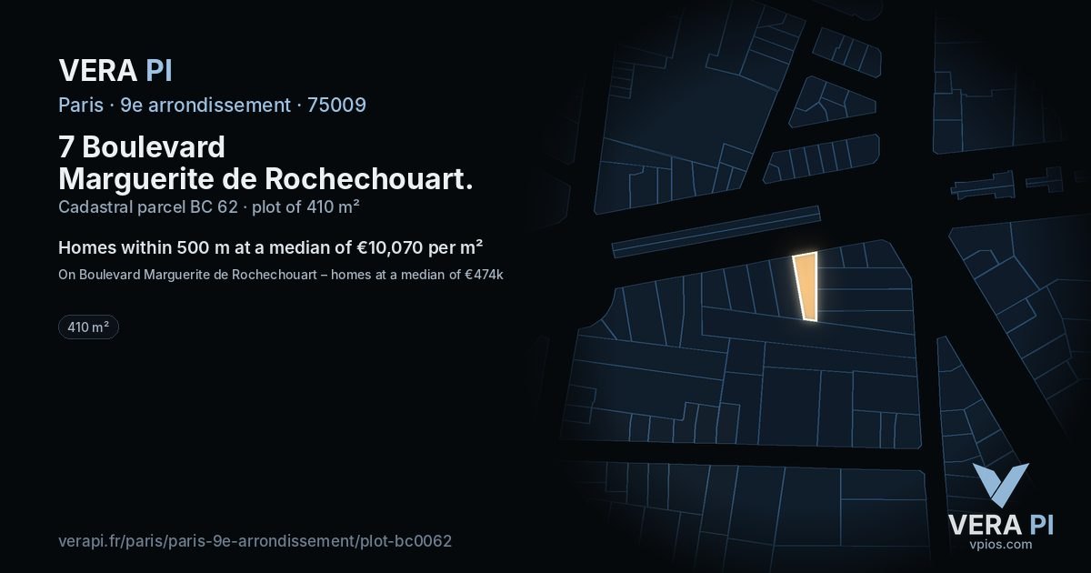 7 Boulevard Marguerite de Rochechouart, 9e arrondissement at night – the plot lit, the parcels around coloured by the prices near them
