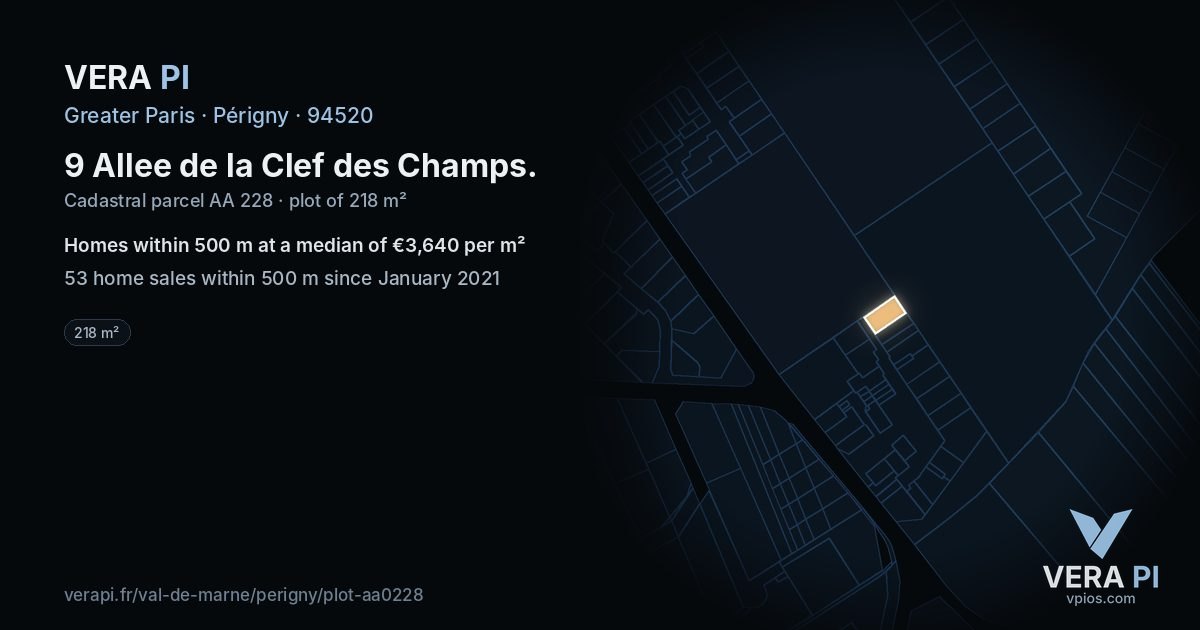 9 Allee de la Clef des Champs, Périgny at night – the plot lit, the parcels around coloured by the prices near them