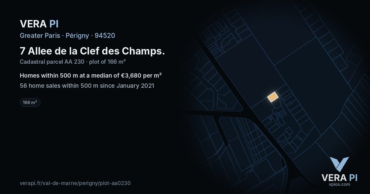 7 Allee de la Clef des Champs, Périgny at night – the plot lit, the parcels around coloured by the prices near them