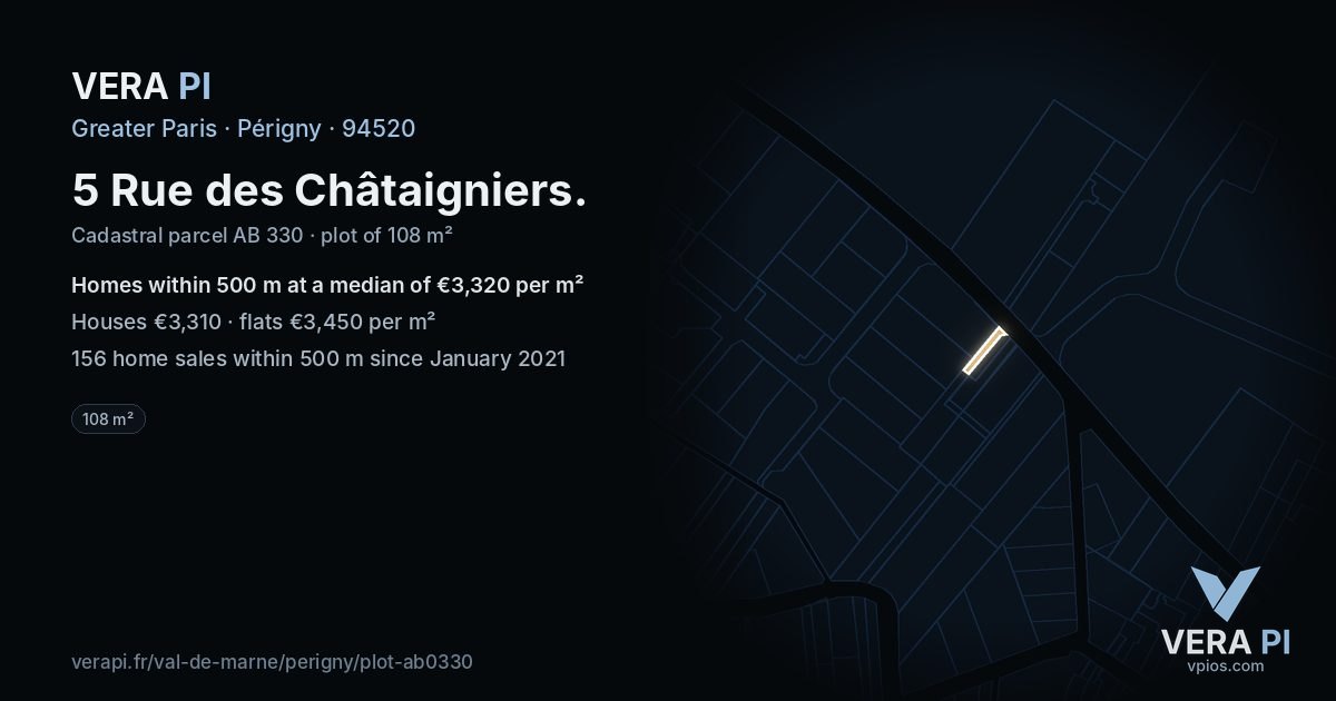 5 Rue des Châtaigniers, Périgny at night – the plot lit, the parcels around coloured by the prices near them