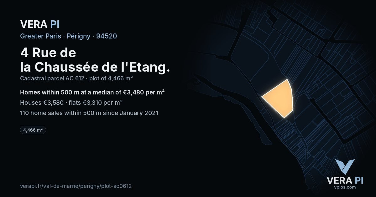 4 Rue de la Chaussée de l'Etang, Périgny at night – the plot lit, the parcels around coloured by the prices near them