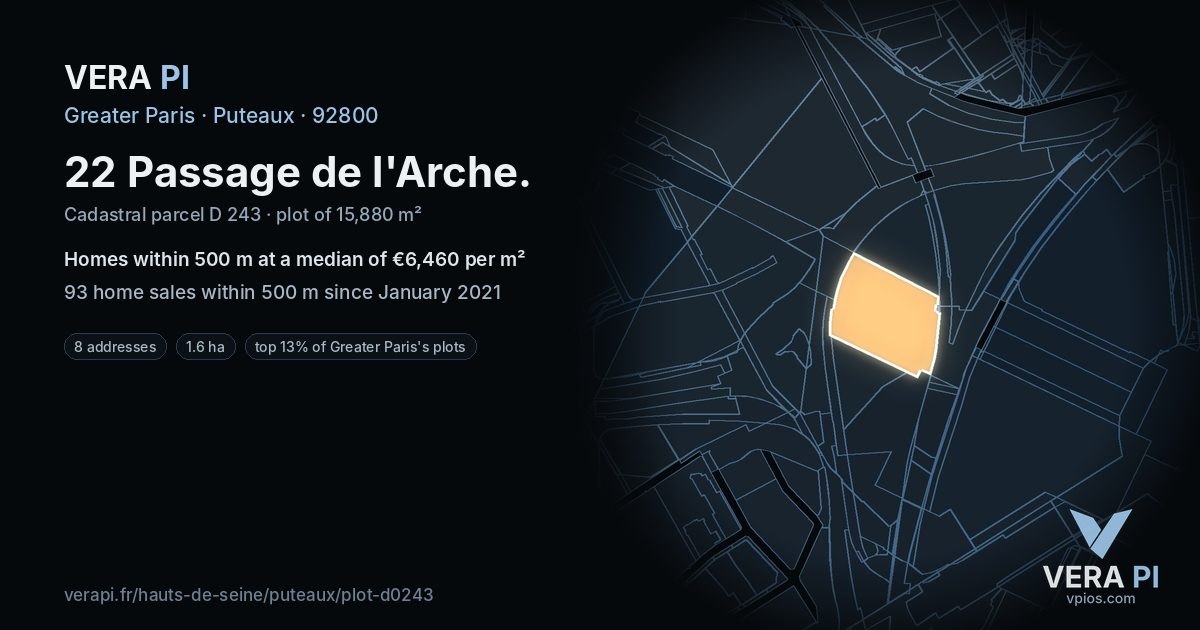 22 Passage de l'Arche, Puteaux at night – the plot lit, the parcels around coloured by the prices near them