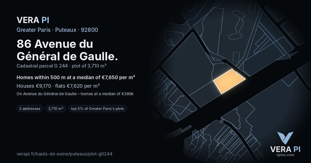 86 Avenue du Général de Gaulle, Puteaux at night – the plot lit, the parcels around coloured by the prices near them