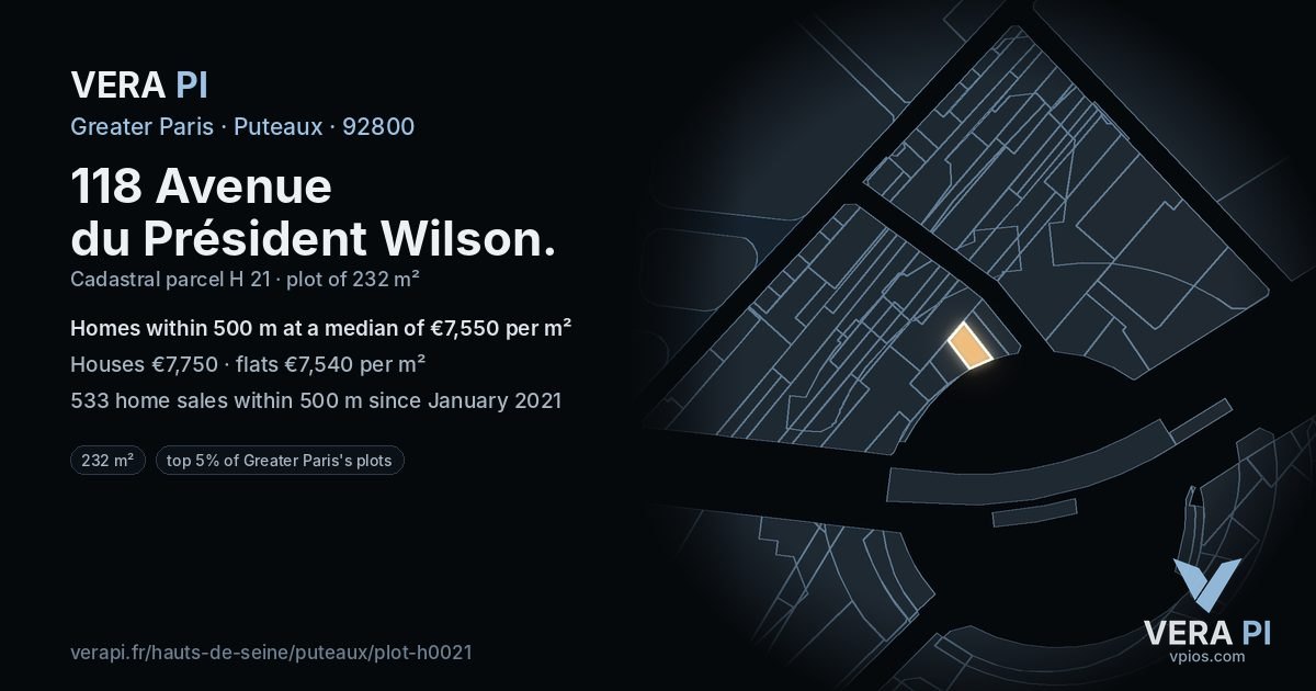118 Avenue du Président Wilson, Puteaux at night – the plot lit, the parcels around coloured by the prices near them