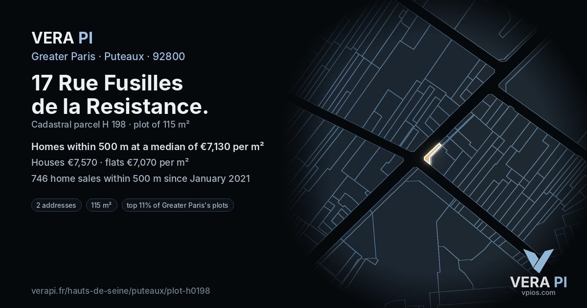 17 Rue Fusilles de la Resistance, Puteaux at night – the plot lit, the parcels around coloured by the prices near them