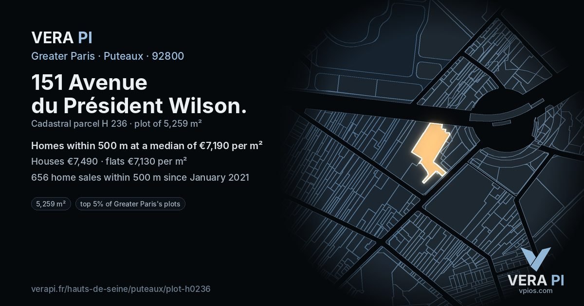 151 Avenue du Président Wilson, Puteaux at night – the plot lit, the parcels around coloured by the prices near them