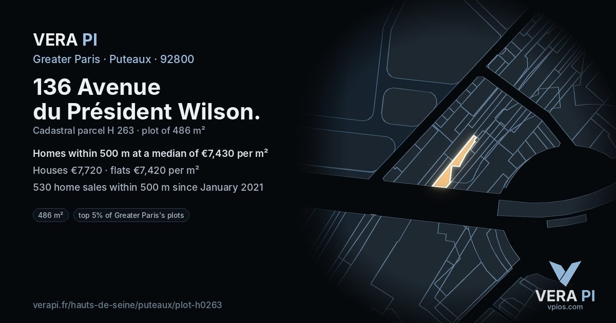 136 Avenue du Président Wilson, Puteaux at night – the plot lit, the parcels around coloured by the prices near them