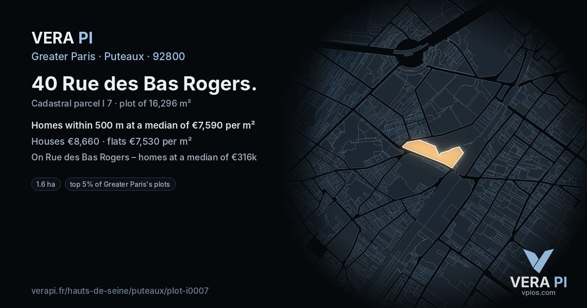 40 Rue des Bas Rogers, Puteaux at night – the plot lit, the parcels around coloured by the prices near them