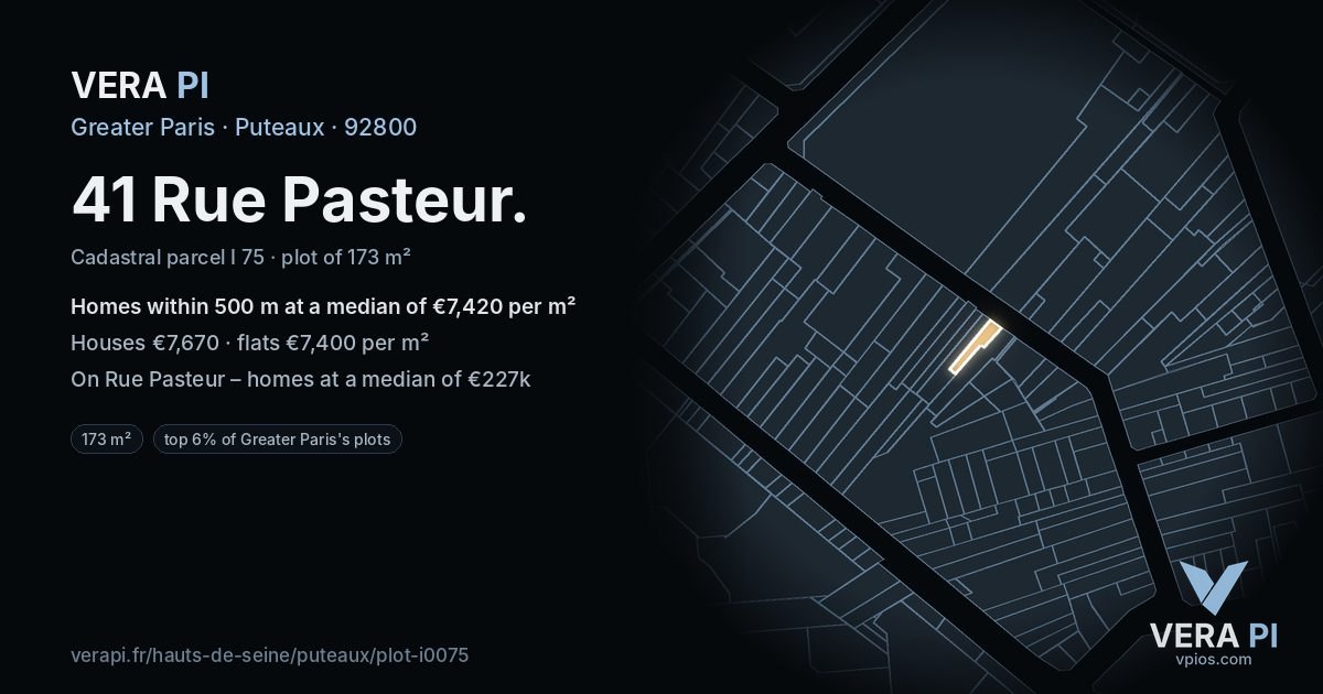41 Rue Pasteur, Puteaux at night – the plot lit, the parcels around coloured by the prices near them