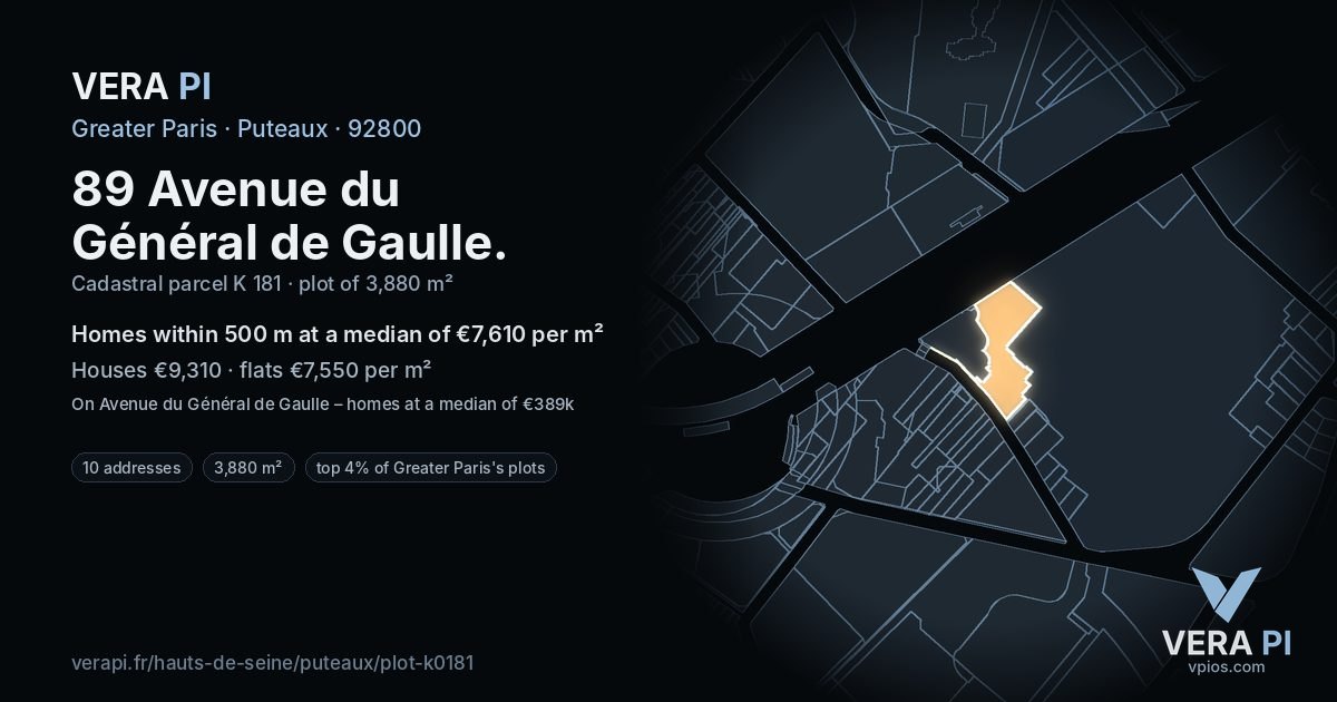 89 Avenue du Général de Gaulle, Puteaux at night – the plot lit, the parcels around coloured by the prices near them