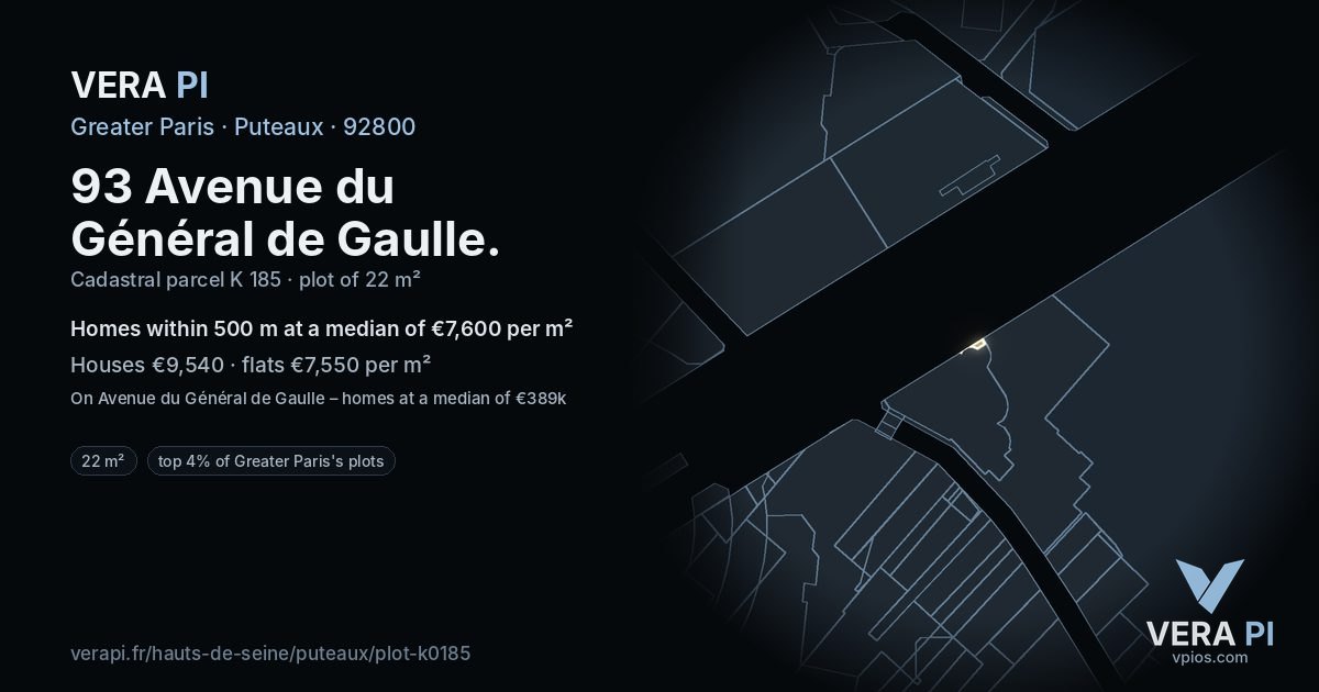 93 Avenue du Général de Gaulle, Puteaux at night – the plot lit, the parcels around coloured by the prices near them