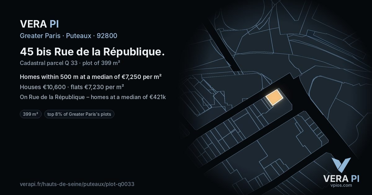 45 bis Rue de la République, Puteaux at night – the plot lit, the parcels around coloured by the prices near them