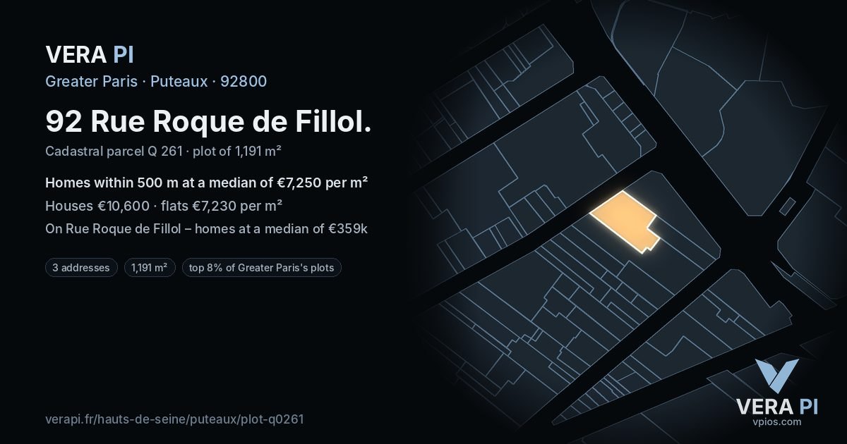 92 Rue Roque de Fillol, Puteaux at night – the plot lit, the parcels around coloured by the prices near them