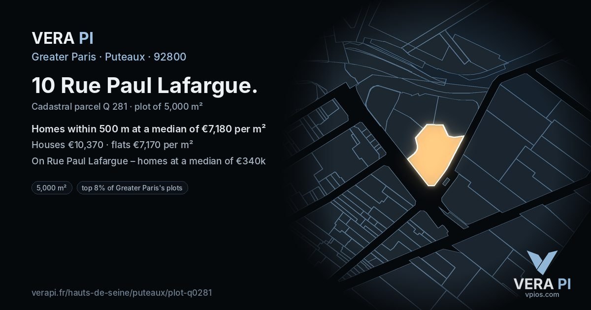 10 Rue Paul Lafargue, Puteaux at night – the plot lit, the parcels around coloured by the prices near them