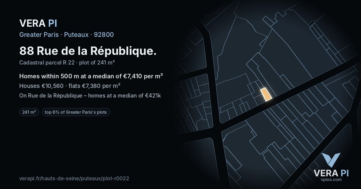 88 Rue de la République, Puteaux at night – the plot lit, the parcels around coloured by the prices near them