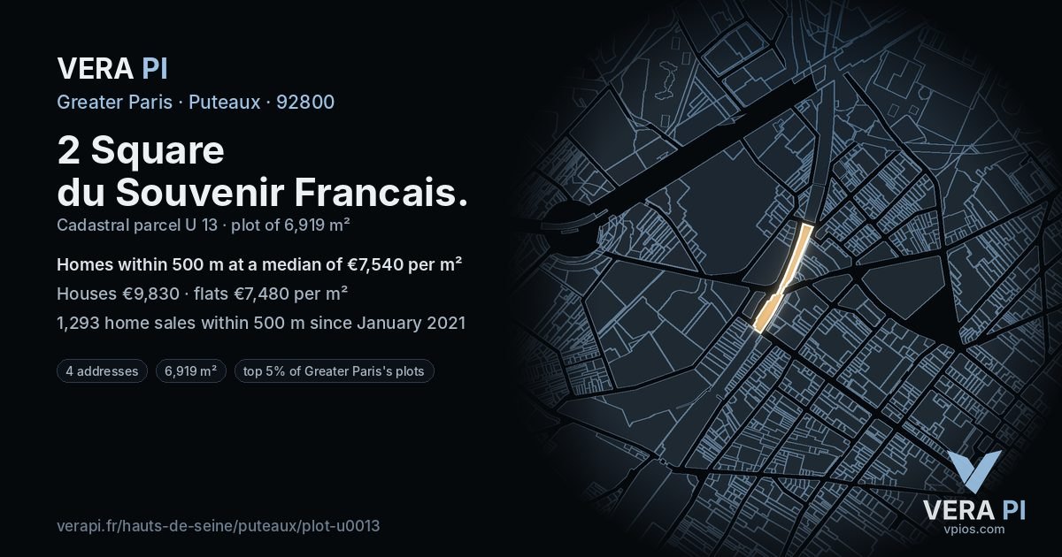 2 Square du Souvenir Francais, Puteaux at night – the plot lit, the parcels around coloured by the prices near them