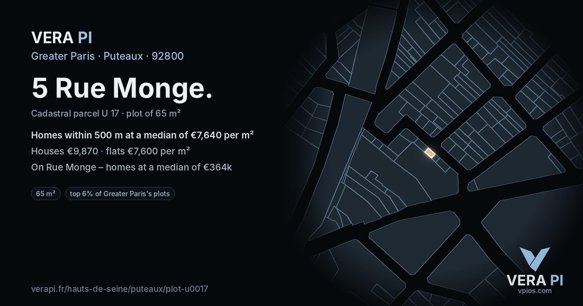5 Rue Monge, Puteaux at night – the plot lit, the parcels around coloured by the prices near them