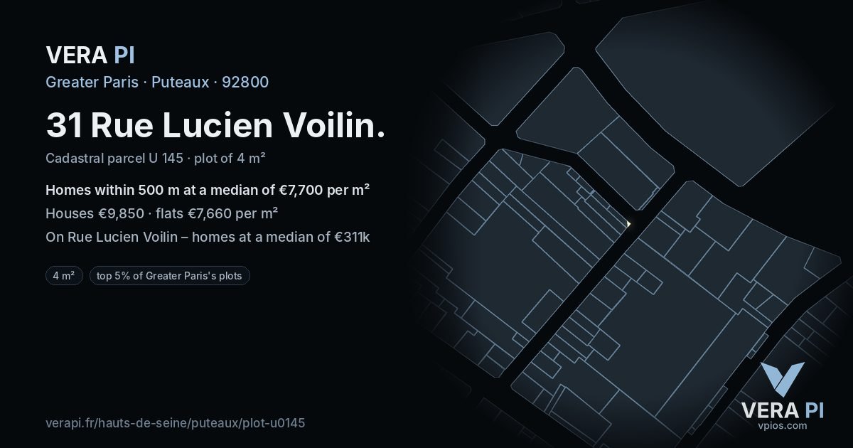 31 Rue Lucien Voilin, Puteaux at night – the plot lit, the parcels around coloured by the prices near them