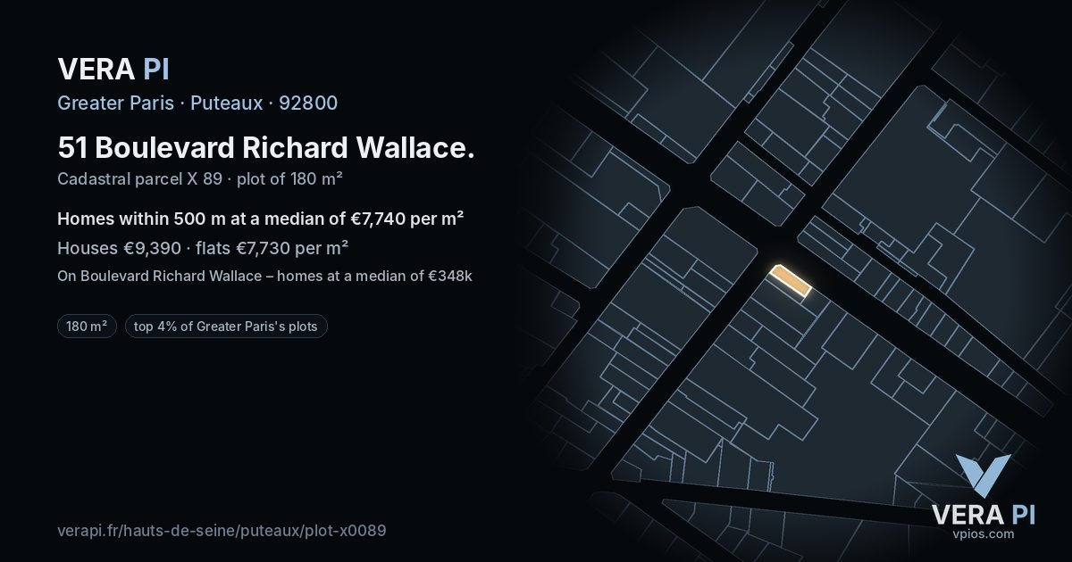 51 Boulevard Richard Wallace, Puteaux at night – the plot lit, the parcels around coloured by the prices near them