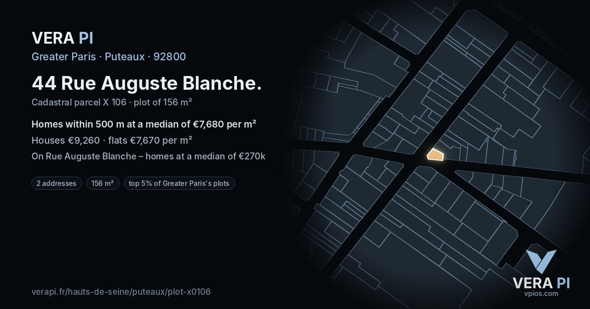 44 Rue Auguste Blanche, Puteaux at night – the plot lit, the parcels around coloured by the prices near them