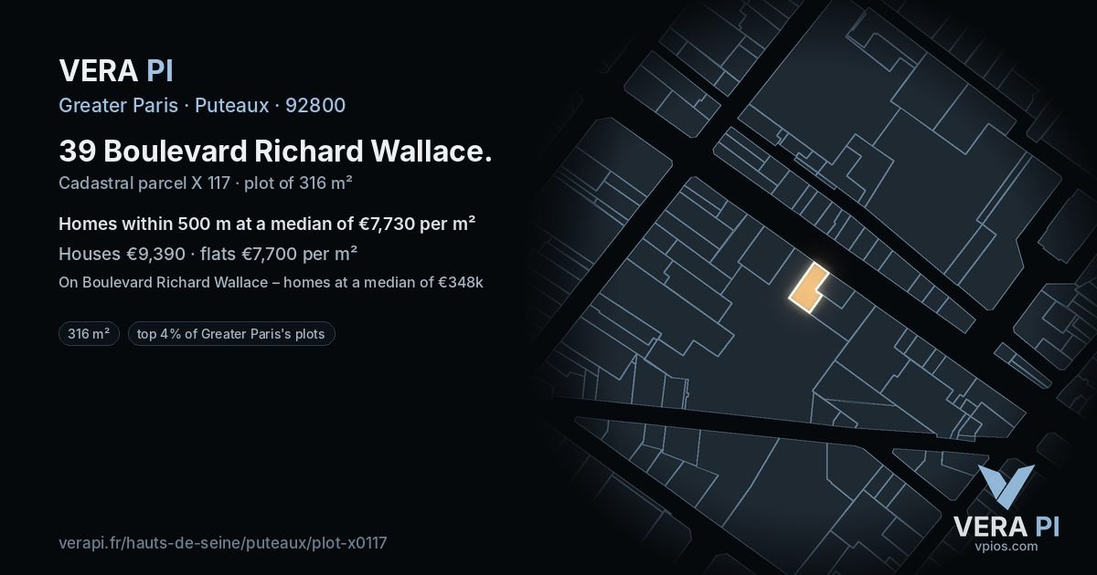 39 Boulevard Richard Wallace, Puteaux at night – the plot lit, the parcels around coloured by the prices near them