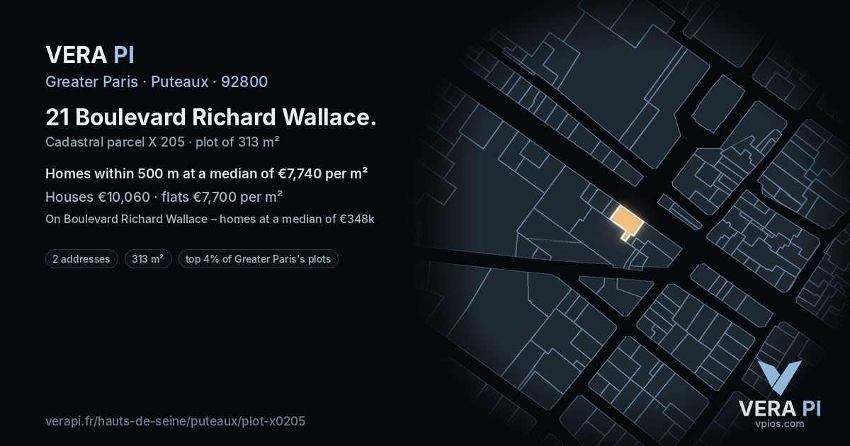 21 Boulevard Richard Wallace, Puteaux at night – the plot lit, the parcels around coloured by the prices near them