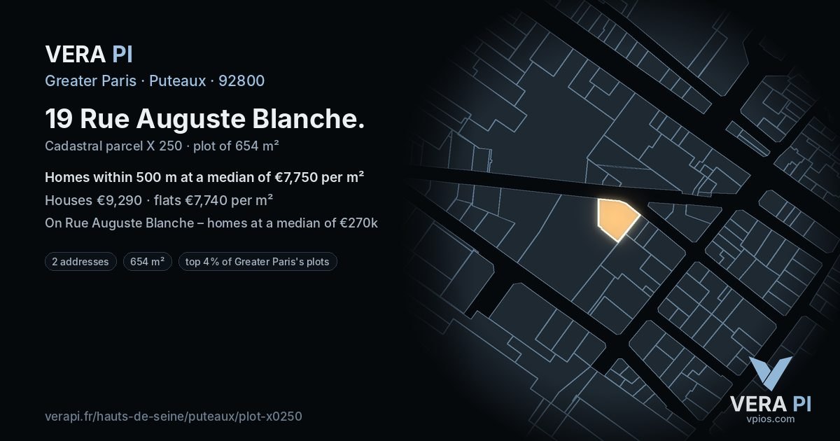 19 Rue Auguste Blanche, Puteaux at night – the plot lit, the parcels around coloured by the prices near them