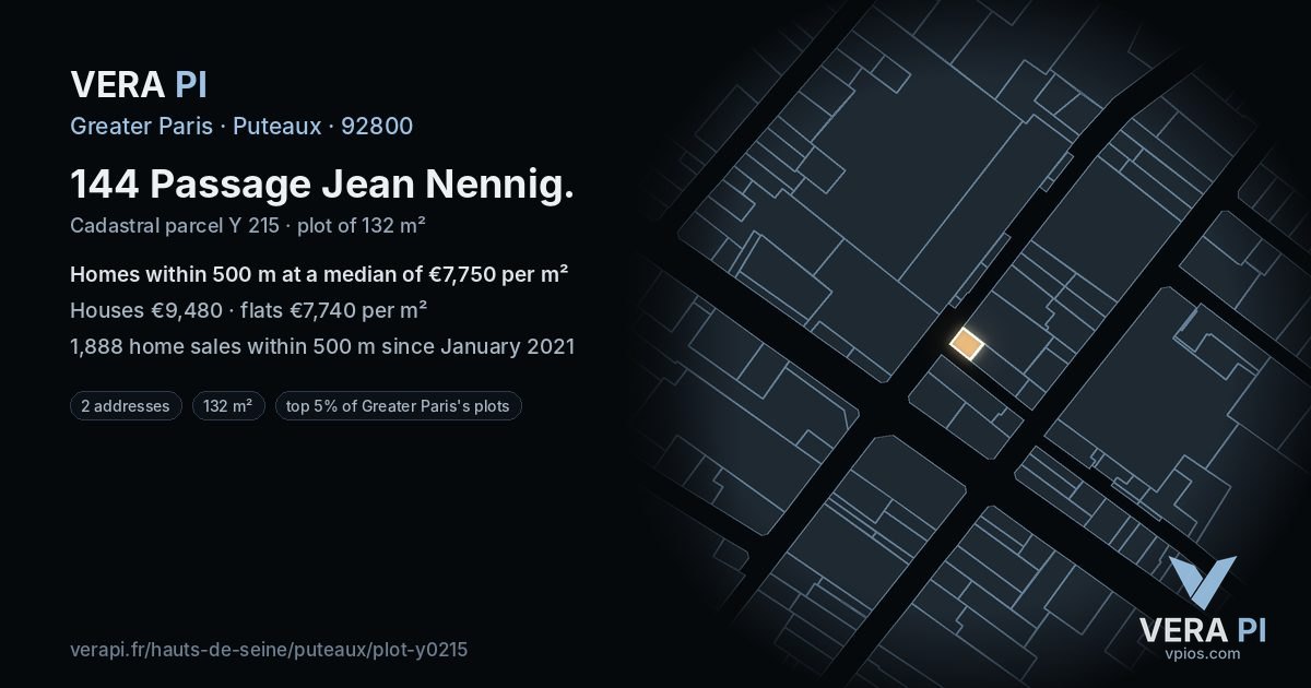 144 Passage Jean Nennig, Puteaux at night – the plot lit, the parcels around coloured by the prices near them