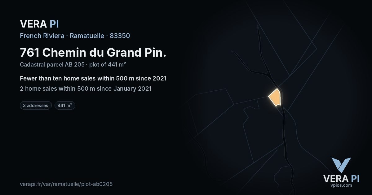 761 Chemin du Grand Pin, Ramatuelle at night – the plot lit, the parcels around coloured by the prices near them