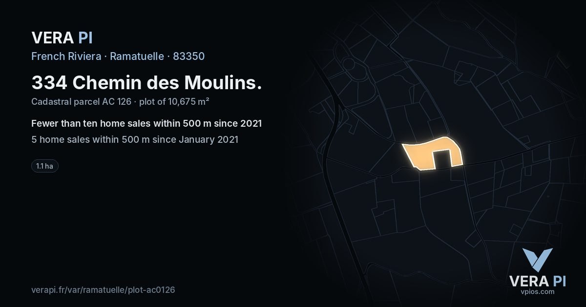 334 Chemin des Moulins, Ramatuelle at night – the plot lit, the parcels around coloured by the prices near them