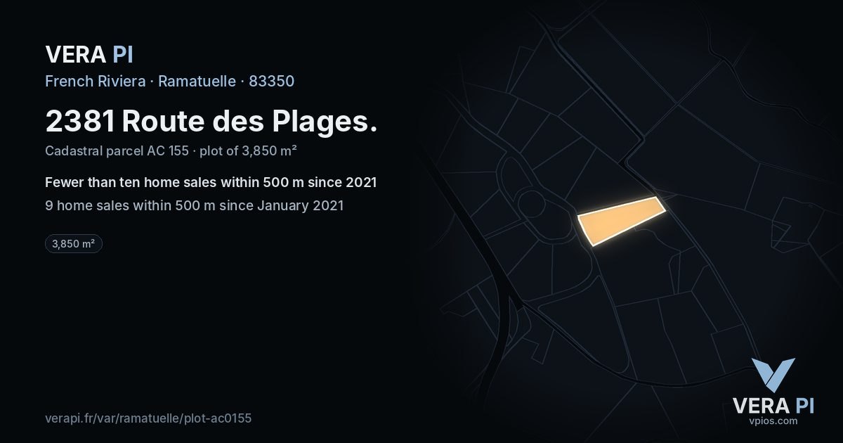 2381 Route des Plages, Ramatuelle at night – the plot lit, the parcels around coloured by the prices near them