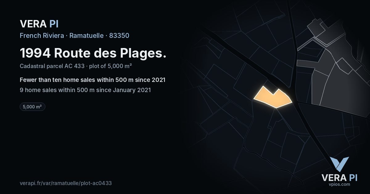 1994 Route des Plages, Ramatuelle at night – the plot lit, the parcels around coloured by the prices near them