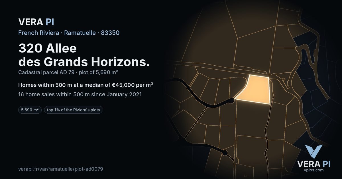 320 Allee des Grands Horizons, Ramatuelle at night – the plot lit, the parcels around coloured by the prices near them