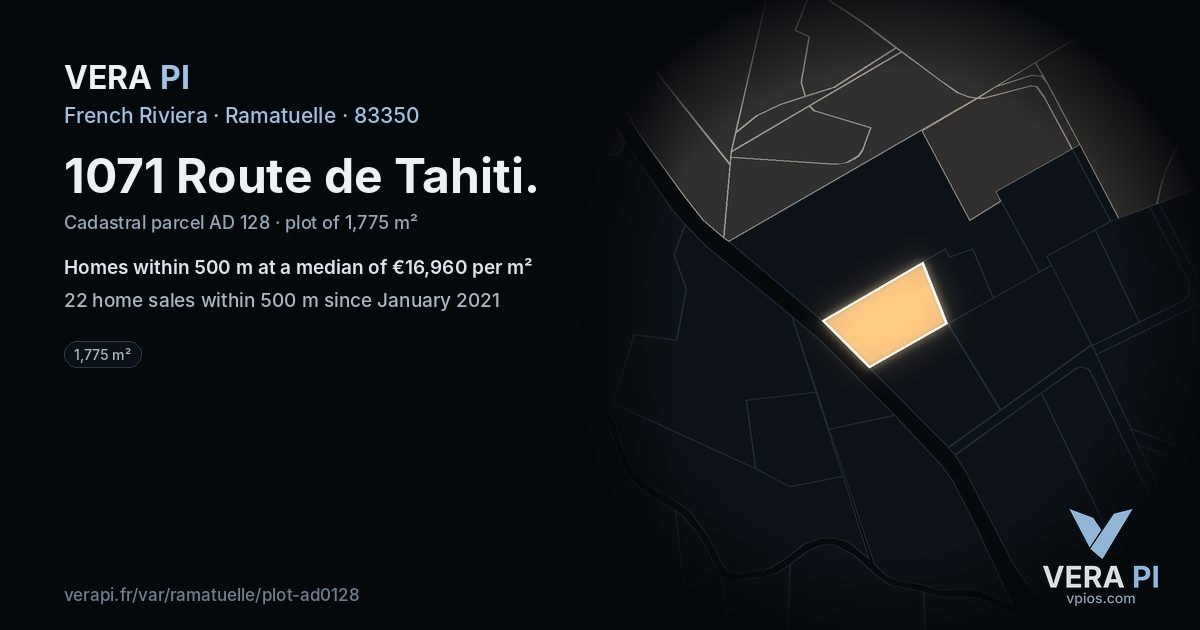 1071 Route de Tahiti, Ramatuelle at night – the plot lit, the parcels around coloured by the prices near them