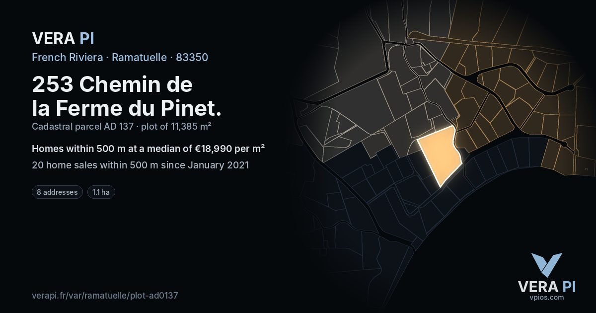 253 Chemin de la Ferme du Pinet, Ramatuelle at night – the plot lit, the parcels around coloured by the prices near them
