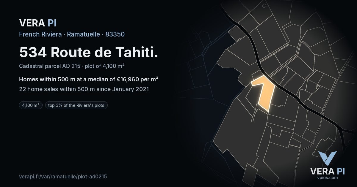534 Route de Tahiti, Ramatuelle at night – the plot lit, the parcels around coloured by the prices near them